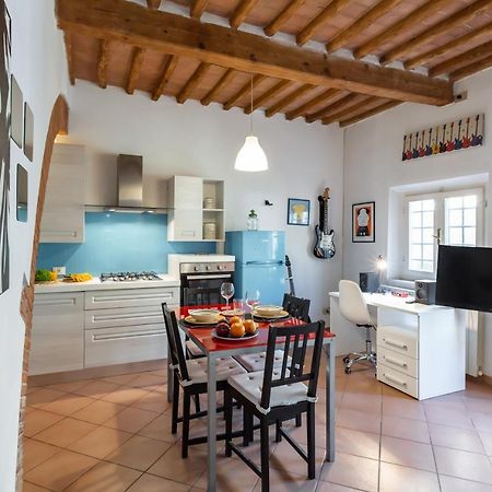 Cisanello Rock Apartment With Patio And Barbecue Pisa Exterior foto